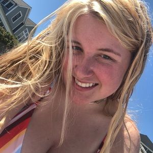 Meet your Posher, Hailey